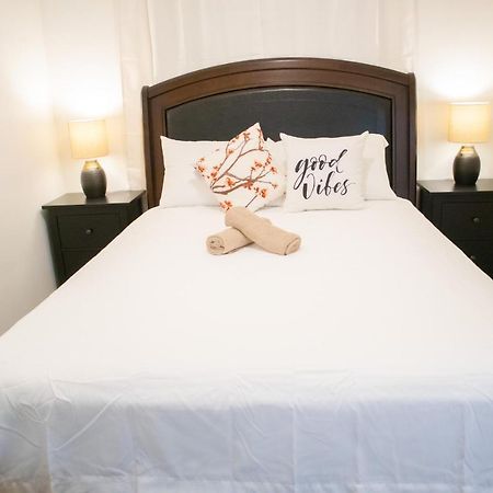 Cozy Private Room-Your Perfect Place In Hamilton Exterior foto
